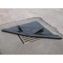 Plaque d'obturation lavable et réutilisable pour collecteurs d'égouts