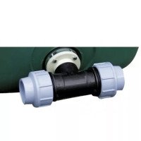 Raccord bride (filetage int 2") avec T 2" pour cuve verticale PE