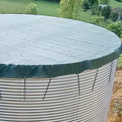 Bâche de protection tendue pour cuves en acier