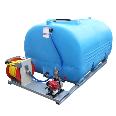 Groupe d'arrosage premium en PEHD 4000 L équipée sur châssis 