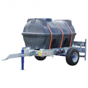 Cuve de transport d'eau 3100 litres sur châssis homologué route