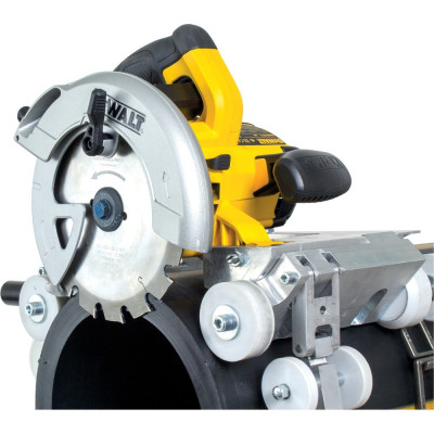 Scie circulaire avec guides à chaine pour tubes ø 250 à 1200 mm - PLASSON